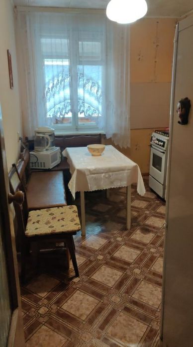 В продаже 3 комн. квартира на Хотинской р-н площади Мира