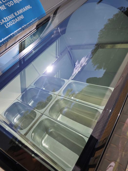 Dystrybutor konserwator  do lodów Juka 12 smaków, Nowy!