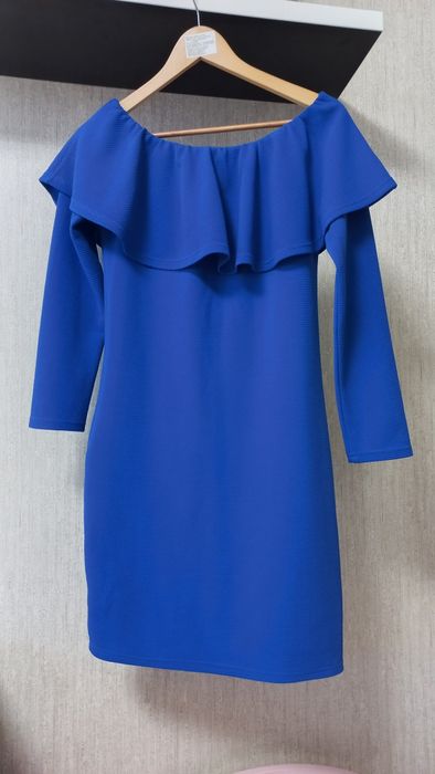 Плаття з рюшою синє