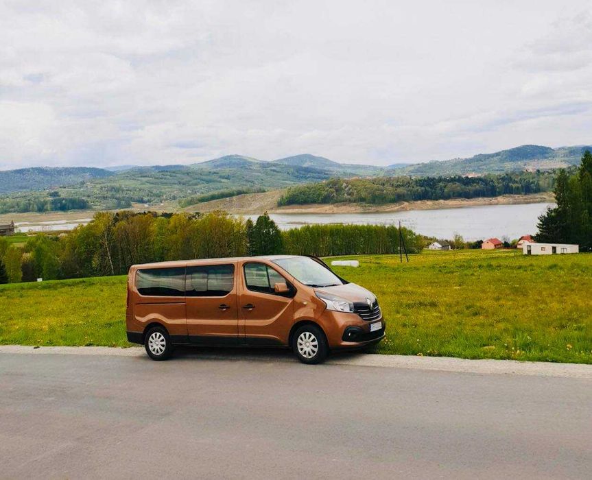 Wynajem wypożyczalnia samochodów busa busów 9 osobowe wakacje wesele