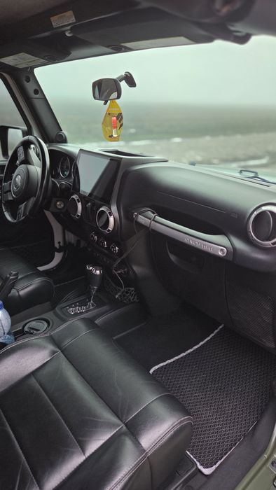 Джип вранглер 2013р