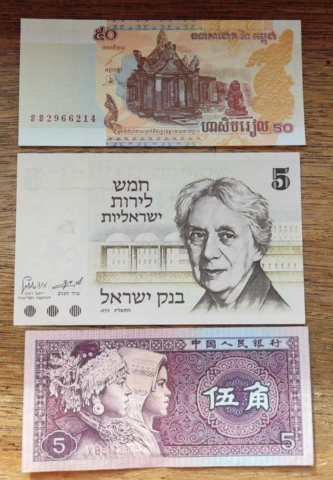 Zestaw banknotów świata plus gratisy