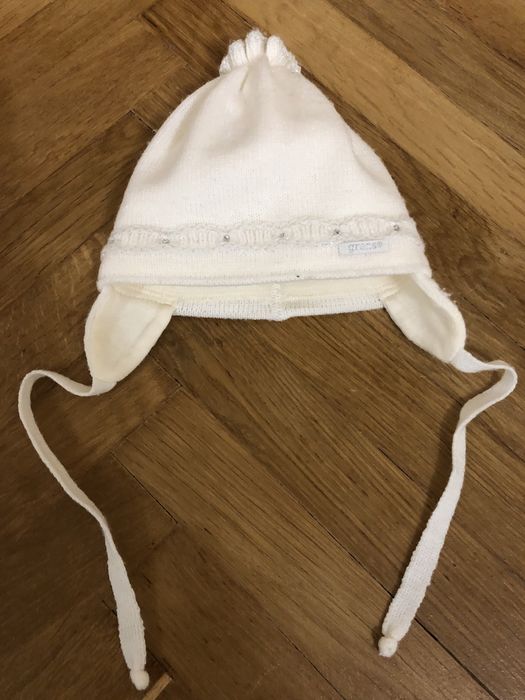 Шапочка весна /осінь для дівчинки 3-6місяців