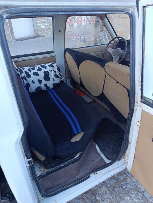 Bedford 2.2 pik up