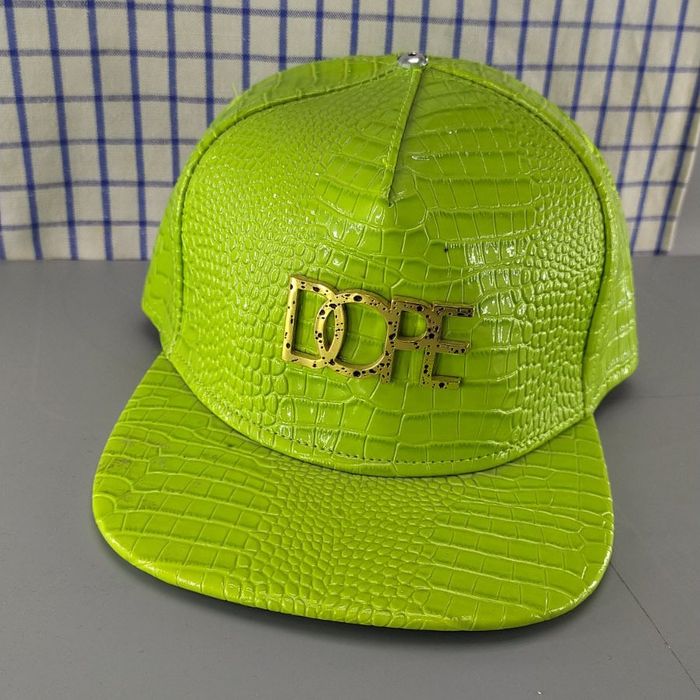 Кепка Snapback Dope