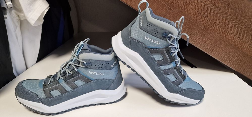 Трекінгові жіночі ботінки Lowa kaloya gtx 39 розмір