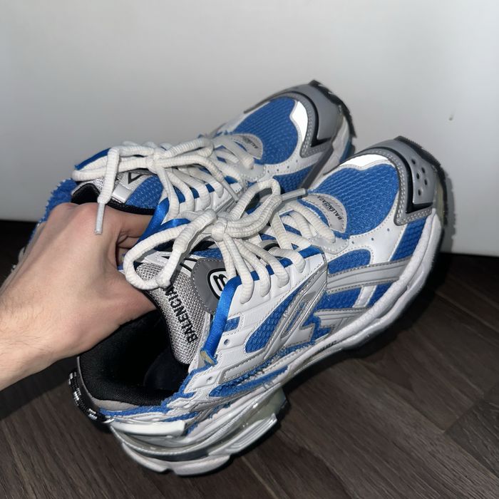 balenciaga runner blue 41