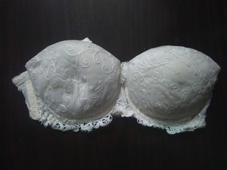 Продам женский лифчик