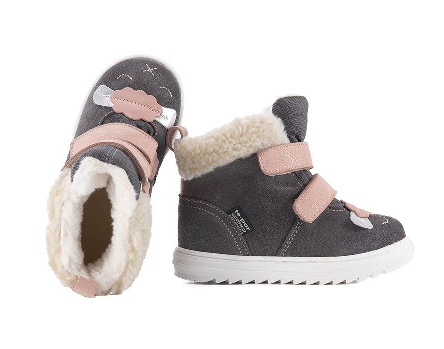 Trzewiki ocieplane firmy Mido Noster, r.23