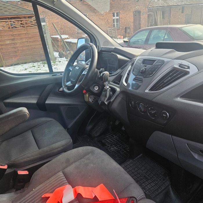 Auto dostawcze Ford Transit Custom