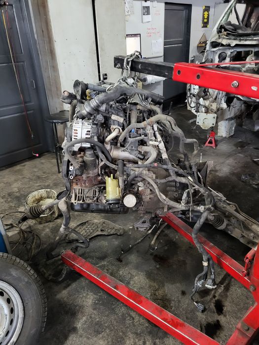 Ford trancit custom запчастини