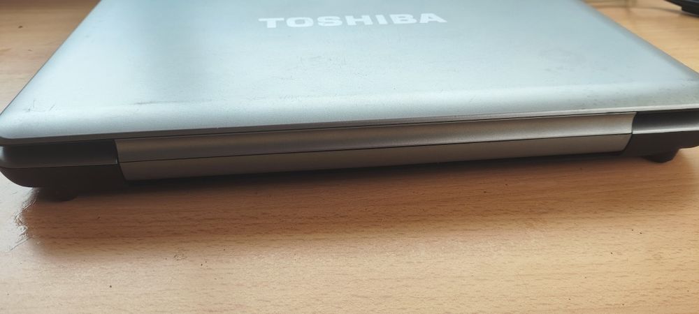 Portátil Toshiba A300