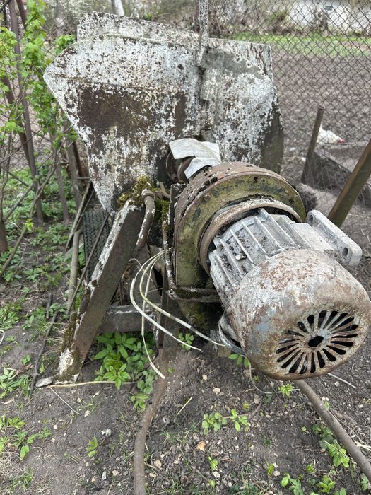 Асинхронний двигун СССР 1500об/хв 2.2кВт 380В