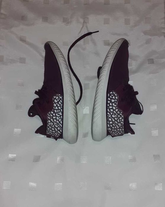 Кроссовки Adidas, оригинал, размер 36-36,5