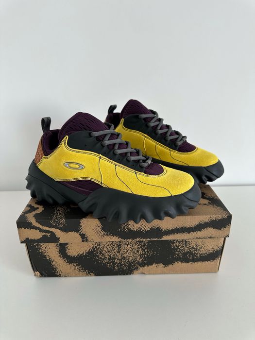 Оригінальні кросівки Oakley Factory Team x Brain Dead Chop Saw Yellow