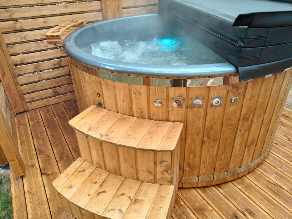 Balia ogrodowa jacuzzi