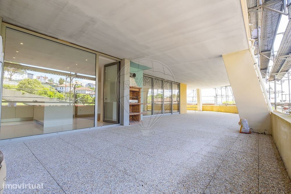 Apartamento T3 para venda — S. João Da Madeira, Aveiro