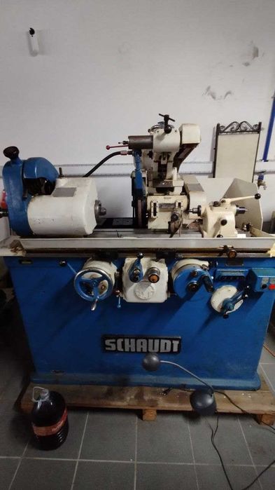 Retificadora SCHAUDT Interior e Exterior de Peças