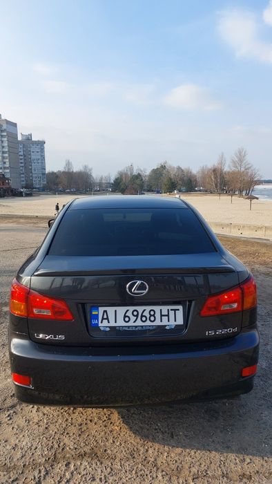 Лексус IS 220  2008