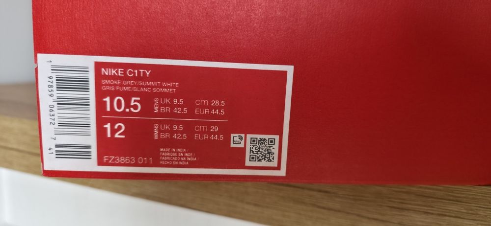 Buty nike sneakersy, model C1TY 44,5 szare