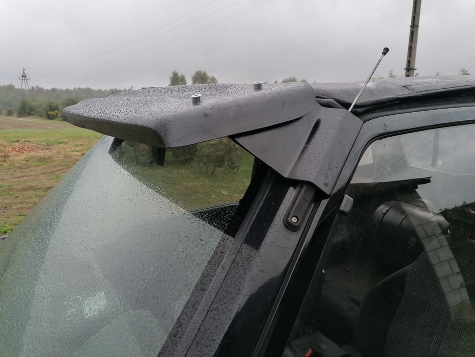 Daszek Suzuki Vitara I