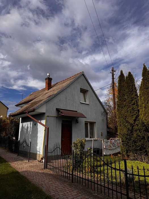 Продам приватний будинок в м.Ходорів