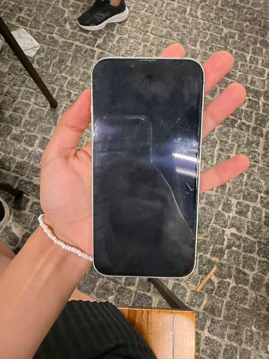 iPhone 14 como novo