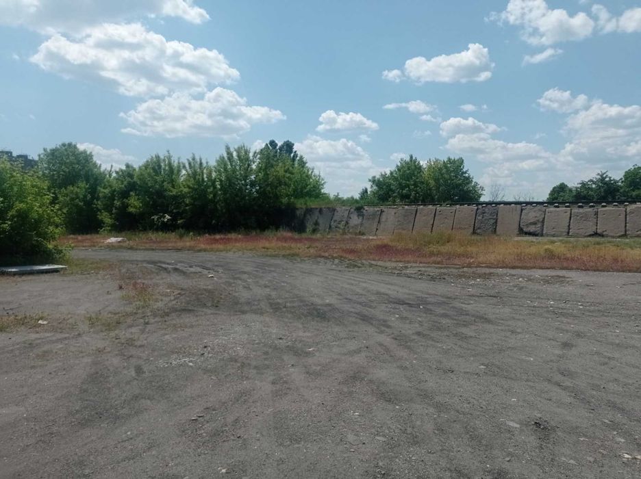 Паливний склад, залізнична колія, автоваги, гаражі