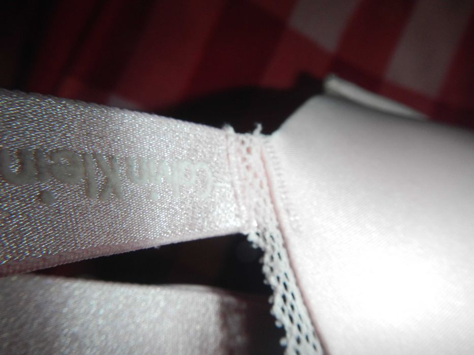 stanik biustonosz Calvin Klein rozm 36DDD czyli 80E