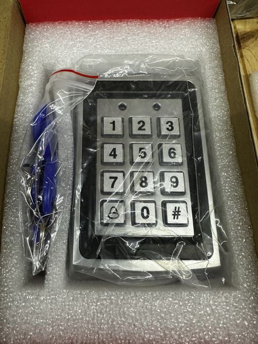 RFID-клавіатура контролю доступу до дверей 125 кГц, металевий корпус