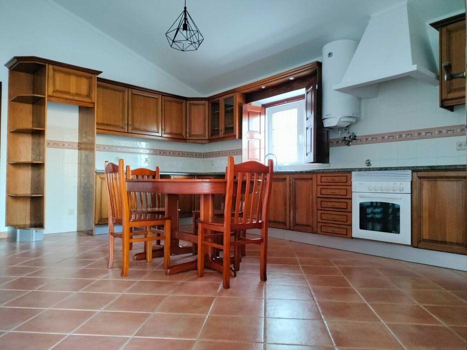 Arrendo apartamento T2 - Estoi