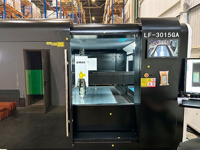 Волоконний лазер Gweike LF3015GA 6000 вт