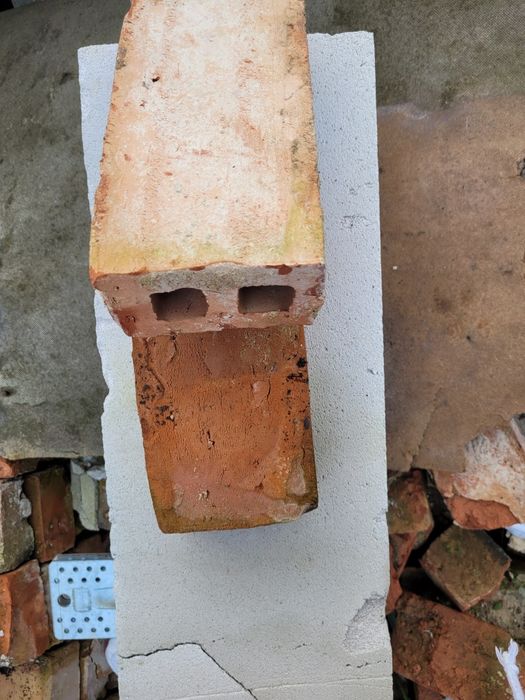 Sprzedam cegłę czerwoną