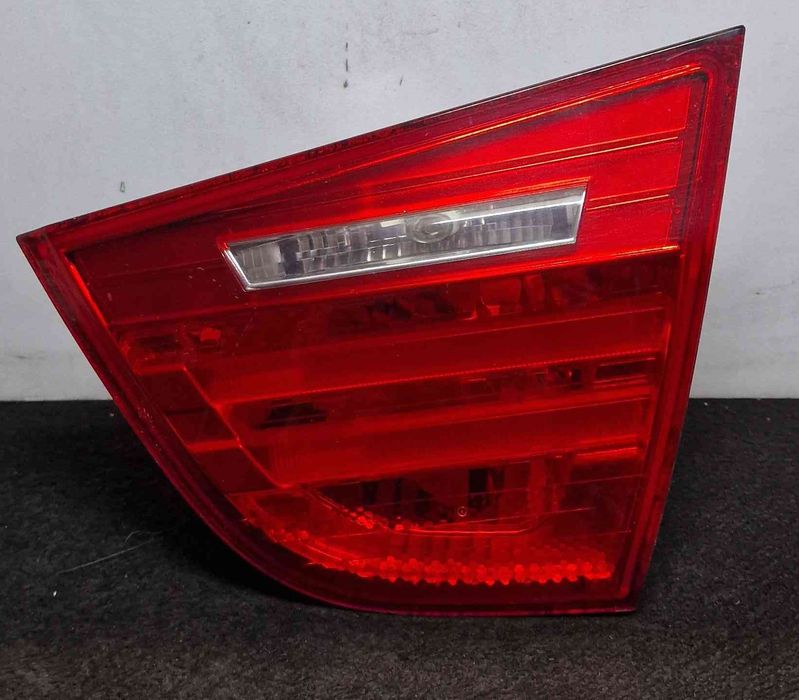 Farolim da Mala Direito 7154156 - BMW 3