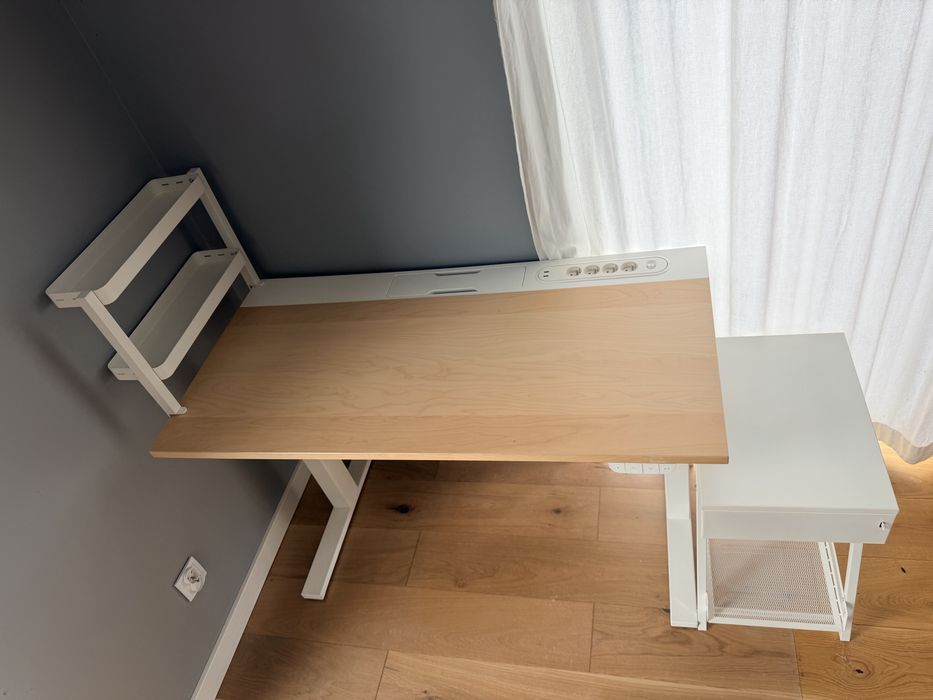Biurko podnoszone elektryczne Mittzon Ikea