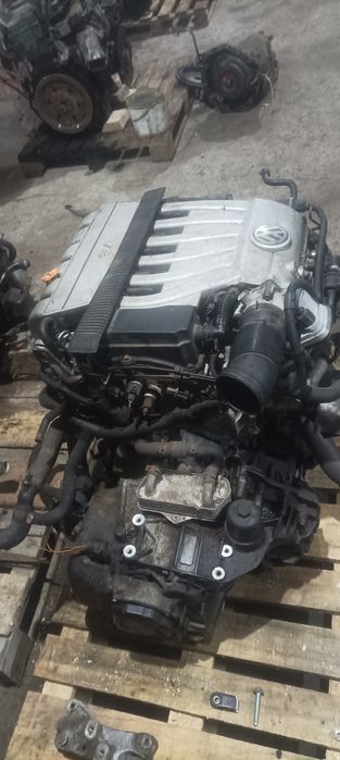 Розборка Volkswagen Passat B6 Фольцваген Пассат Б6 3.2і 2.0 1.9 LA7w