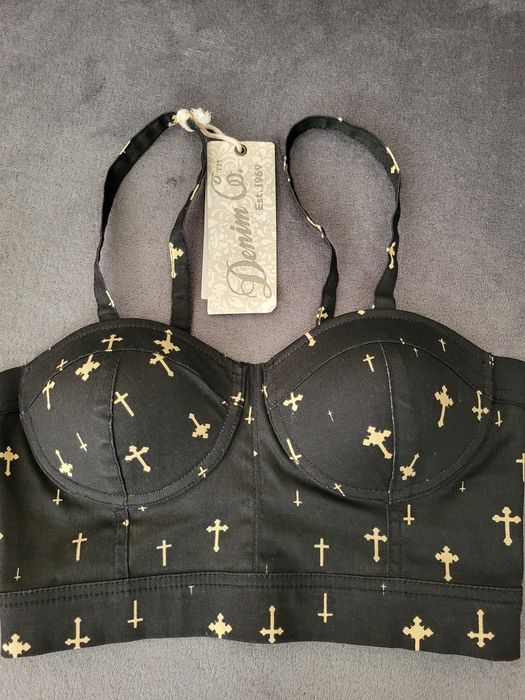 Готический топ бюстье с крестами.