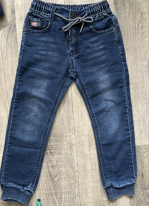 Джинсы для мальчика