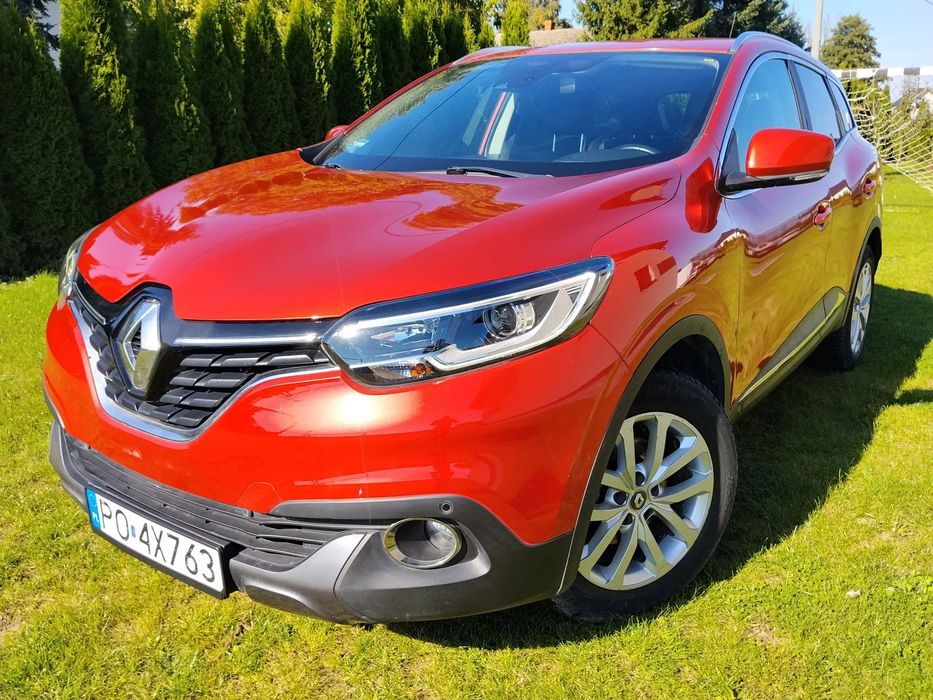 Renault Kadjar Kamera, asystent pasa, rozpoznawanie znaków, nawigacja