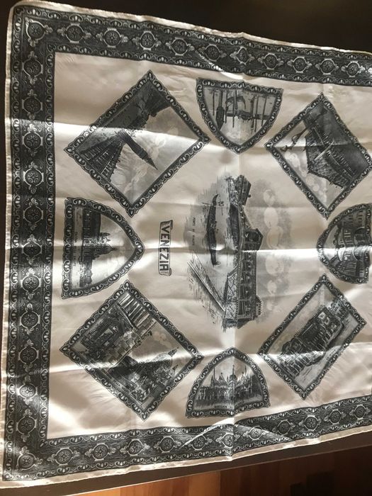 Multi-purpose handkerchiefs