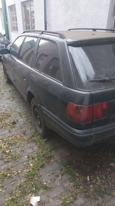 Ауді  а6с4 1992 рік на запчастини