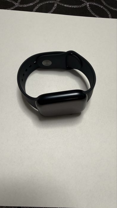 Apple Watch 8 45 mm LTE