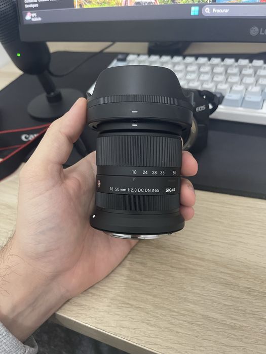 SIGMA 18-50mm f/2.8 DC DN - Canon RF