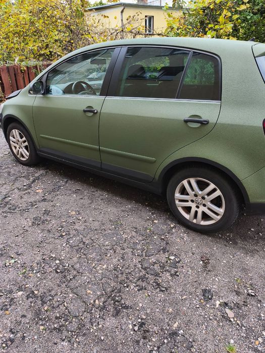 Golf 5-2005 рік,Golf 5 plus