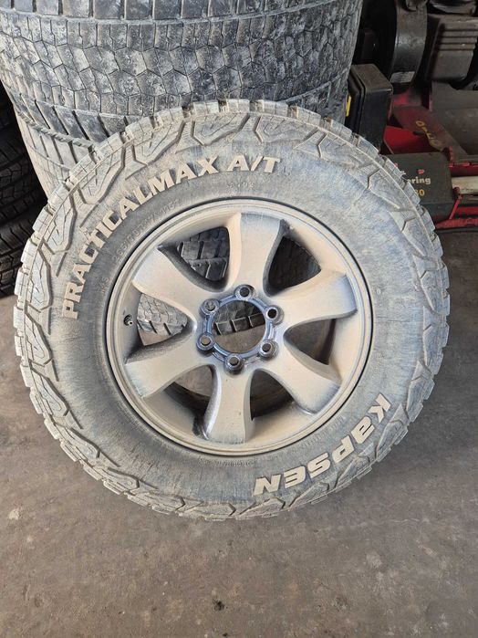 Шини 265/70 R17 б/у всесезонка
