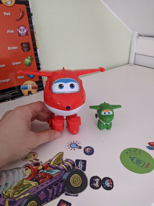 Super Wings Dżetek Transformers