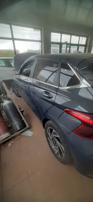 Hyundai i20 1.2 (2024) – Salvado / Acidentado