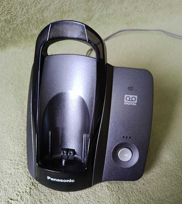 Telefon bezprzewodowy Panasonic kx-tca122fxt