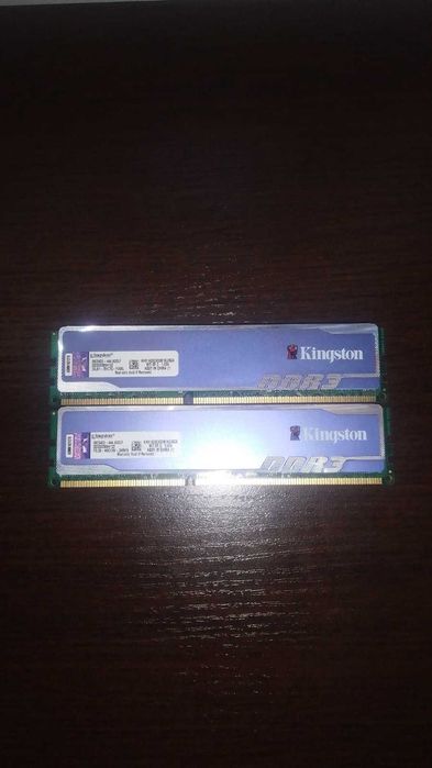 ASUS P5P43TD, Kingston HyperX blu. 2x4 gb, Intel Core2Quad Q9550.