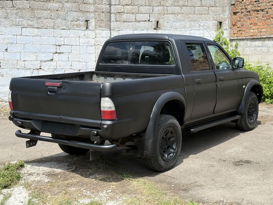 Mitsubishi L200 2003 2.5 дизель 4х4